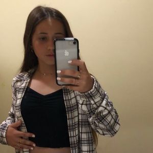 Meet your Posher, Shira